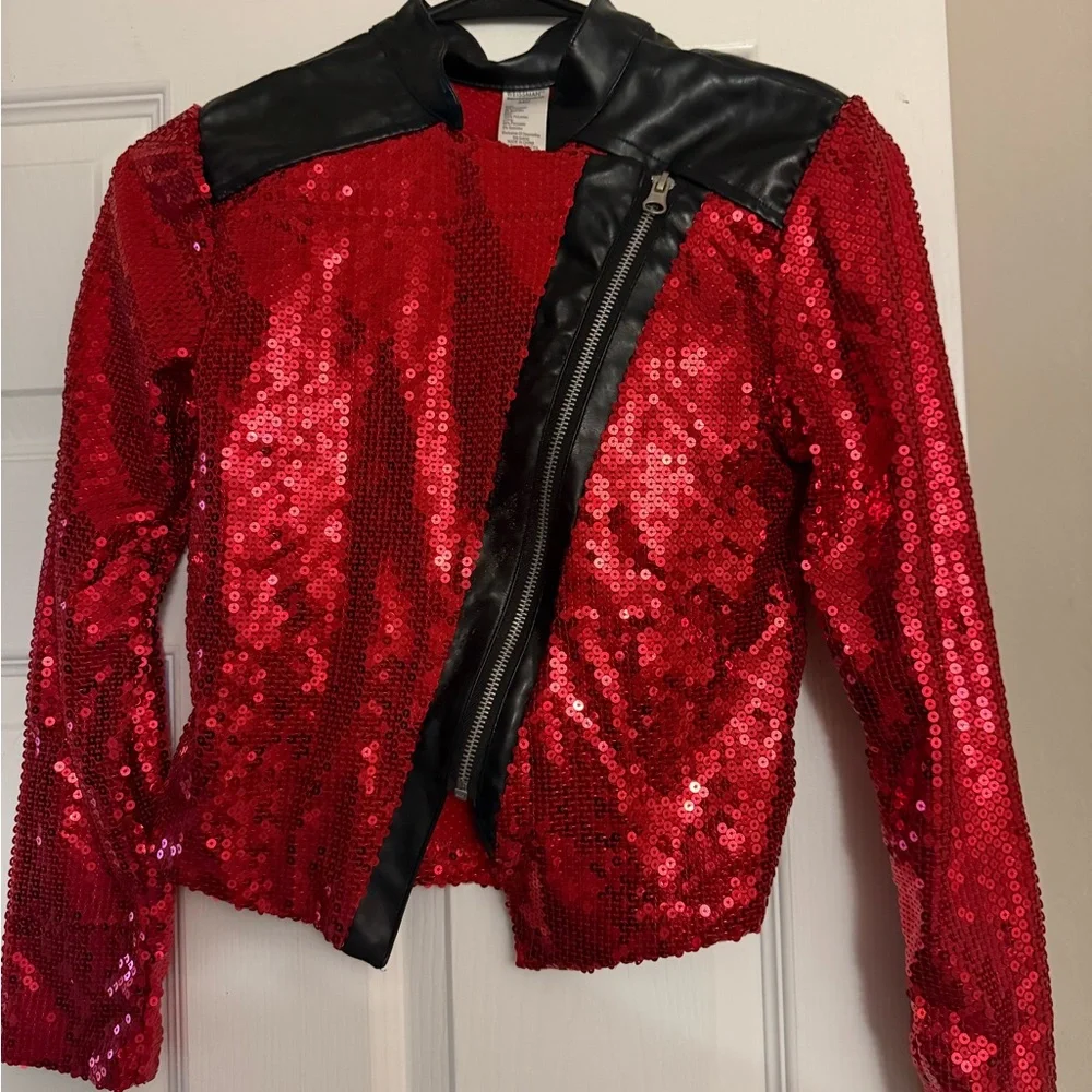 Red performance jacket - Picture 3 of 3